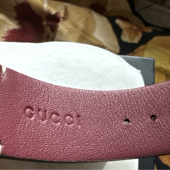 🌺🌸GUCCI BLOOMS TIMELESS WATCH🌸🌺 - Picture 8 of 12